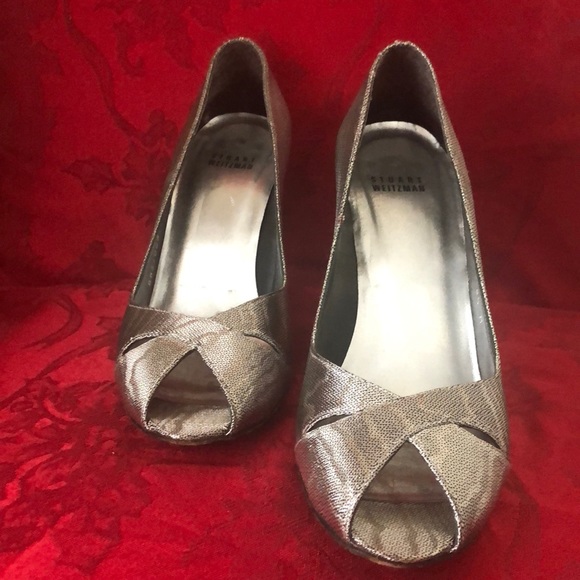 Stuart Weitzman Metallic Sashay Pumps - Picture 2 of 5